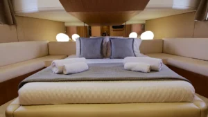 Rental-Boat-Moraitis-Red Rose 8