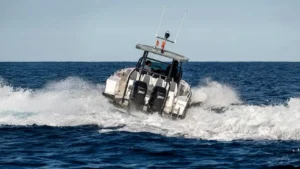 Rental Boat Moraitis - Axopar Brabus 37 2